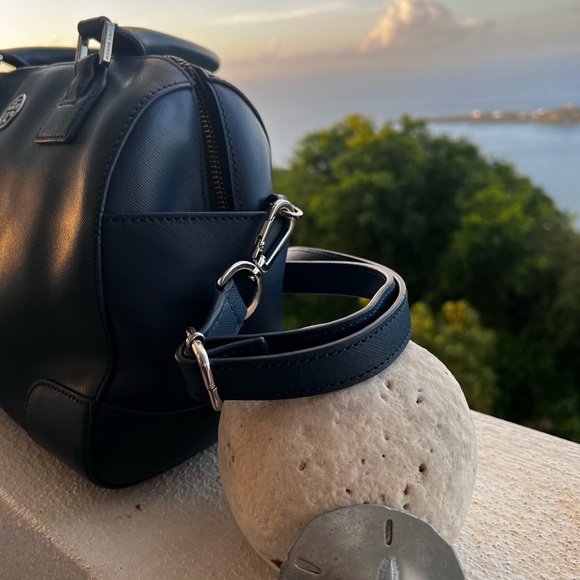 Tory Burch Robinson Bowler Bag - Picture 7 of 15